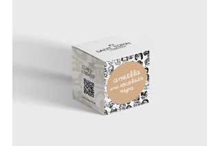 Ametlla amb xocolata negra