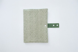 Funda de libro floral